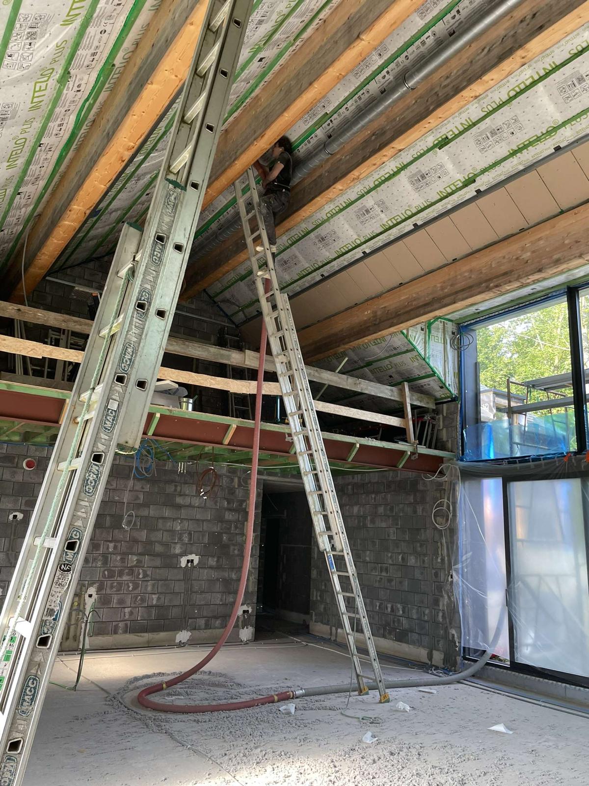 WhatsApp Image 2024-06-03 à 21.21.06_75129279